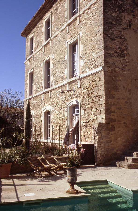 Le Posterlon Bed and Breakfast Caumont-sur-Durance Eksteriør billede